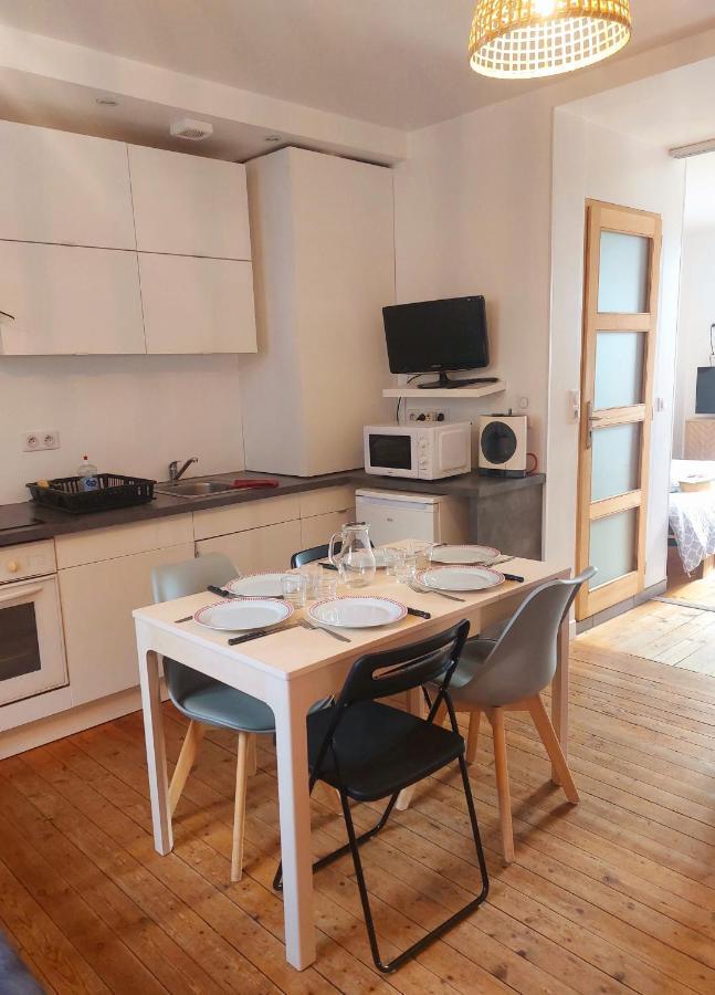 Les Belles Terrasses Dieppe ,3 Appartements , Le Vegetal De 1 A 8 Personnes , Le Tropical De 1 A 6 Personnes , Le Floral Avec Terrasse De 1 A 3 Personnes , Quartier Calme Au Stationnement Gratuit A Cote De L'Avenue Verte ภายนอก รูปภาพ