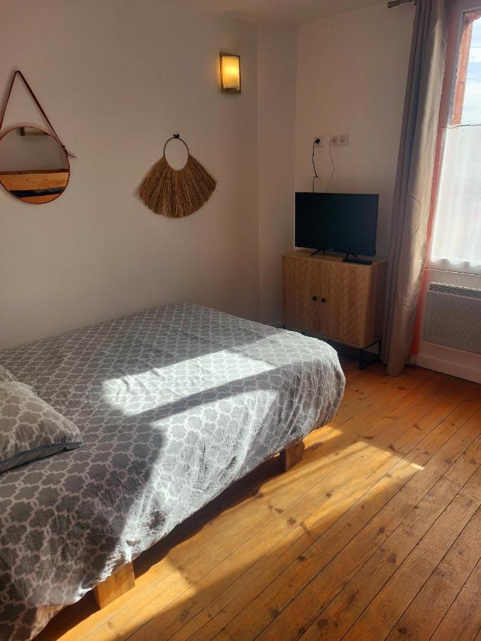 Les Belles Terrasses Dieppe ,3 Appartements , Le Vegetal De 1 A 8 Personnes , Le Tropical De 1 A 6 Personnes , Le Floral Avec Terrasse De 1 A 3 Personnes , Quartier Calme Au Stationnement Gratuit A Cote De L'Avenue Verte ภายนอก รูปภาพ