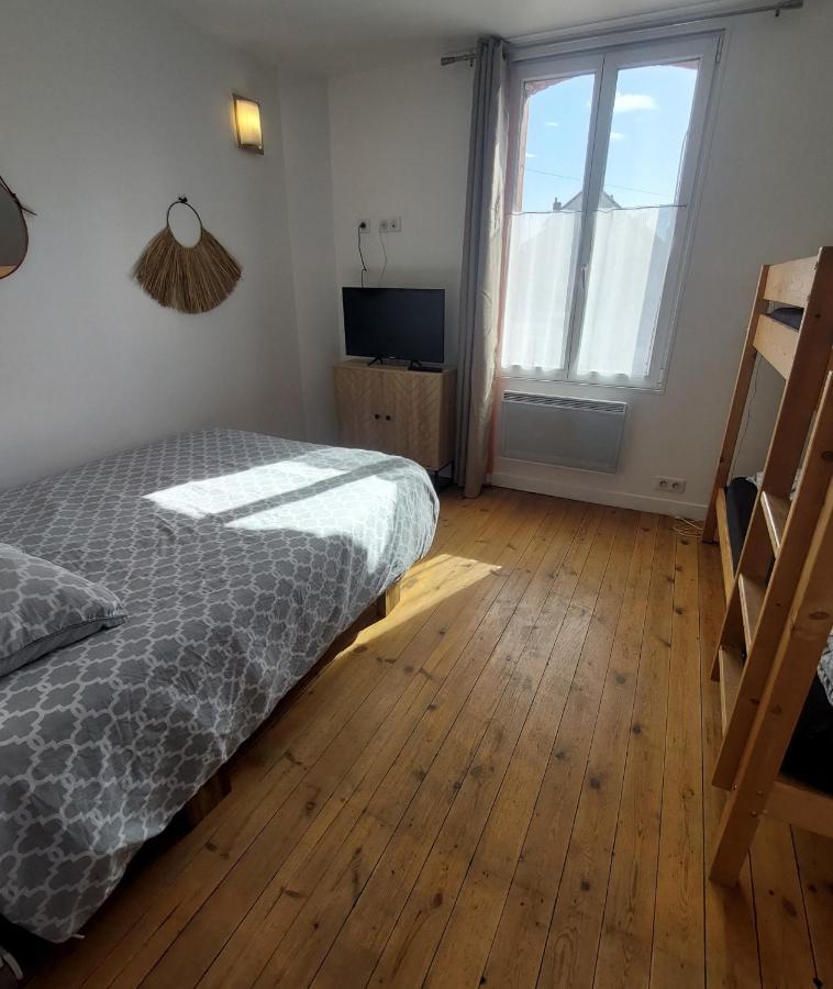 Les Belles Terrasses Dieppe ,3 Appartements , Le Vegetal De 1 A 8 Personnes , Le Tropical De 1 A 6 Personnes , Le Floral Avec Terrasse De 1 A 3 Personnes , Quartier Calme Au Stationnement Gratuit A Cote De L'Avenue Verte ภายนอก รูปภาพ