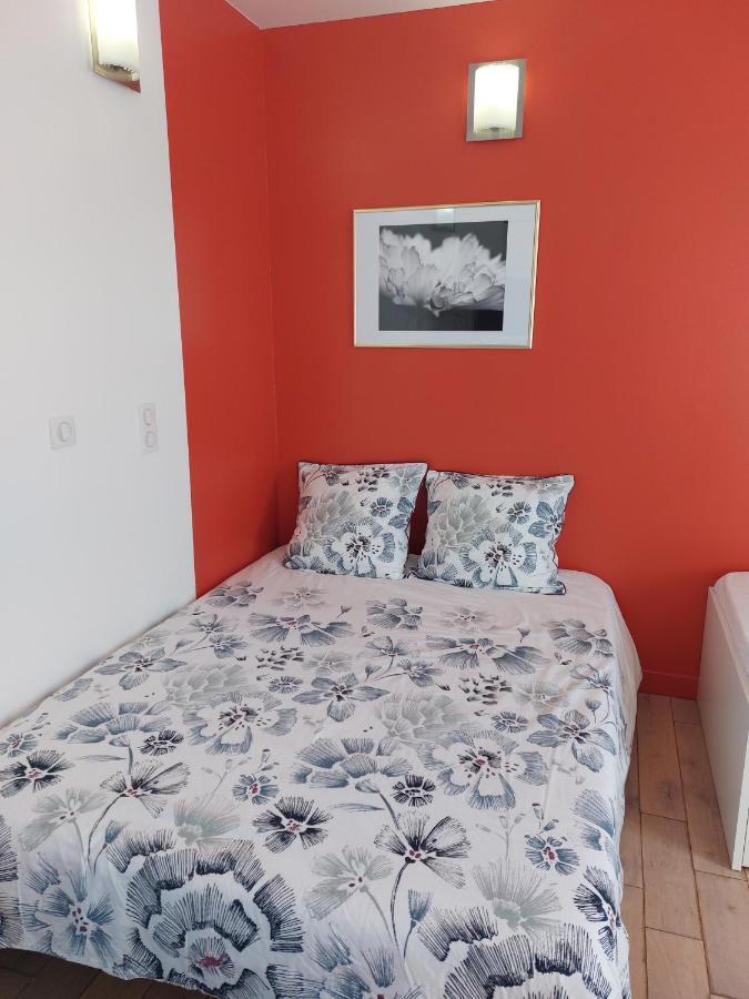 Les Belles Terrasses Dieppe ,3 Appartements , Le Vegetal De 1 A 8 Personnes , Le Tropical De 1 A 6 Personnes , Le Floral Avec Terrasse De 1 A 3 Personnes , Quartier Calme Au Stationnement Gratuit A Cote De L'Avenue Verte ภายนอก รูปภาพ