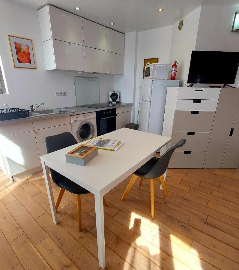 Les Belles Terrasses Dieppe ,3 Appartements , Le Vegetal De 1 A 8 Personnes , Le Tropical De 1 A 6 Personnes , Le Floral Avec Terrasse De 1 A 3 Personnes , Quartier Calme Au Stationnement Gratuit A Cote De L'Avenue Verte ภายนอก รูปภาพ
