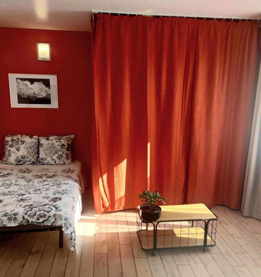 Les Belles Terrasses Dieppe ,3 Appartements , Le Vegetal De 1 A 8 Personnes , Le Tropical De 1 A 6 Personnes , Le Floral Avec Terrasse De 1 A 3 Personnes , Quartier Calme Au Stationnement Gratuit A Cote De L'Avenue Verte ภายนอก รูปภาพ
